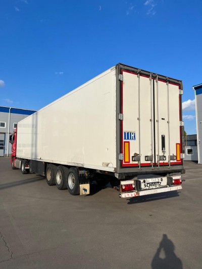 Полуприцеп рефрижератор Schmitz Cargobull SKO 24 L-FP