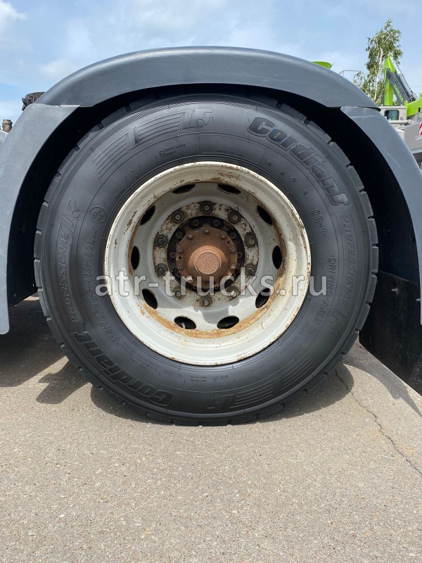 Scania R440
