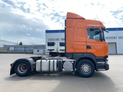 Scania R440