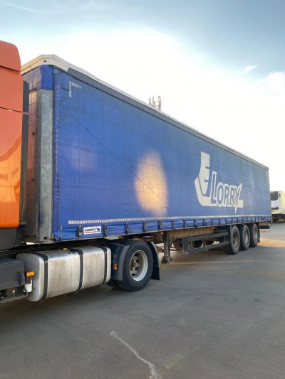 Полуприцеп шторный Schmitz Cargobull 9084