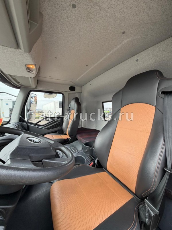 Бортовой грузовик FAW J6P с КМУ Soosan