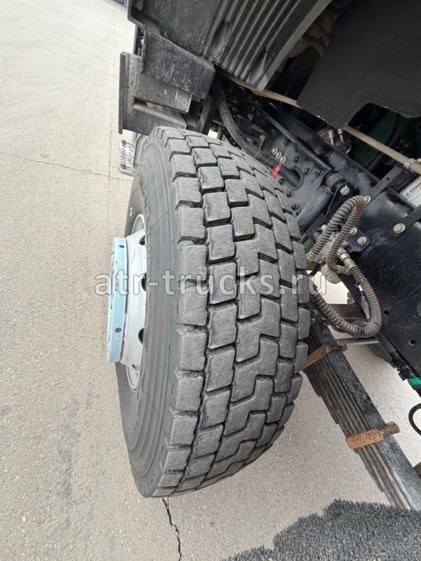 Бортовой грузовик FAW J6P с КМУ Soosan