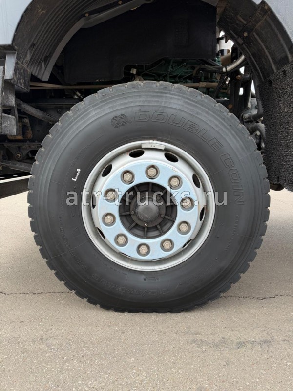 Бортовой грузовик FAW J6P с КМУ Soosan